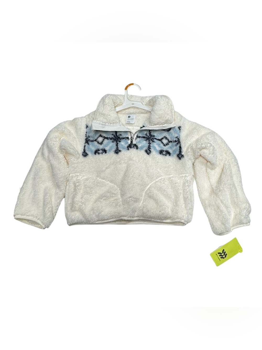 All in motion brand NWT girls size small (6/7) long sleeve fuzzy warm sweater!